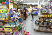 Del “Todo por dos pesos” al “Todo por 20”: el fenómeno de los comercios asiáticos que gana terreno en Argentina