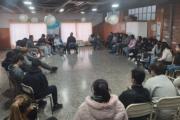 Charla de escucha y prevención de adicciones en escuelas de Juan n. Fernández