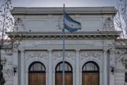 El Colegio Nacional organiza una feria para recaudar fondos y reparar los techos del edificio