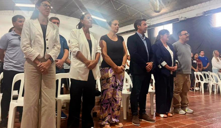 El intendente participó del inicio del ciclo lectivo en la Secundaria Nº 12 de Claraz